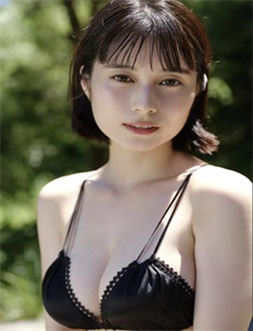 仓井空电影-比莉比莉三姐妹