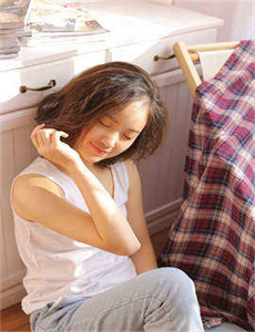 夫妻生活视频-裸穿